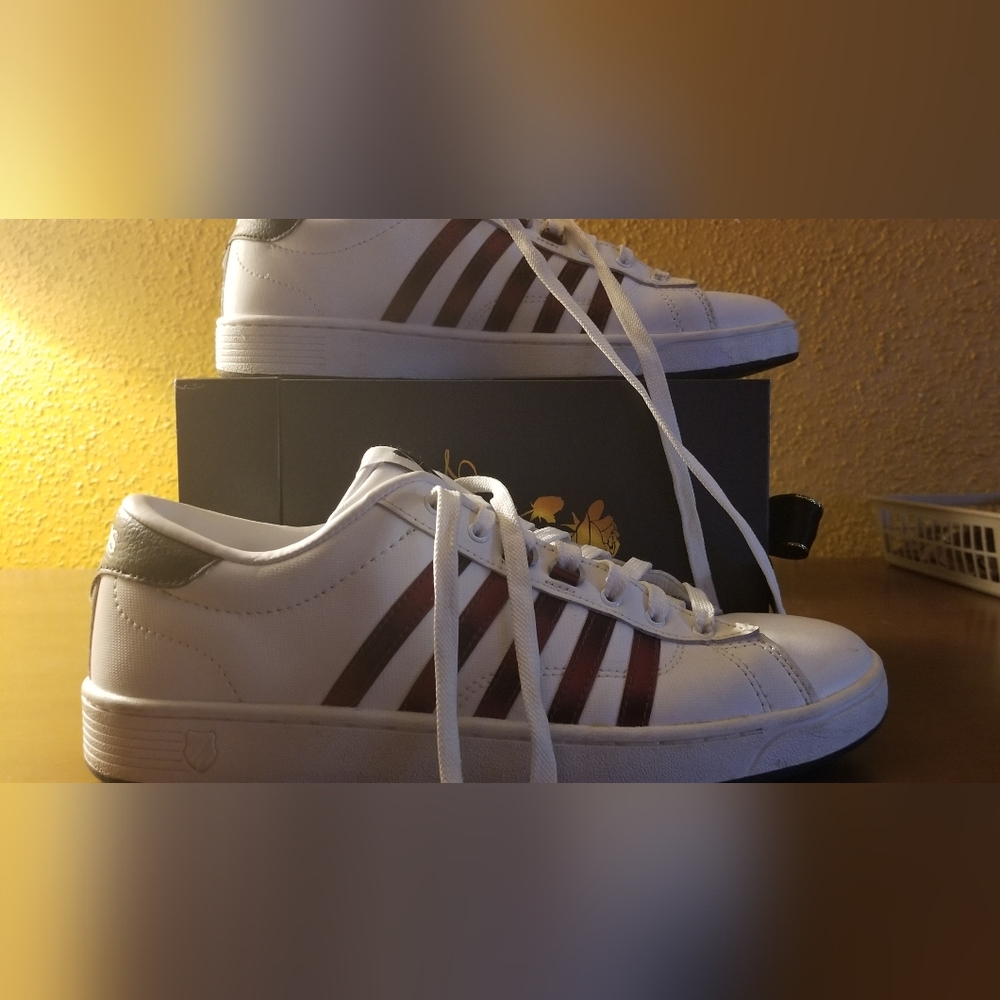 Women's kswiss